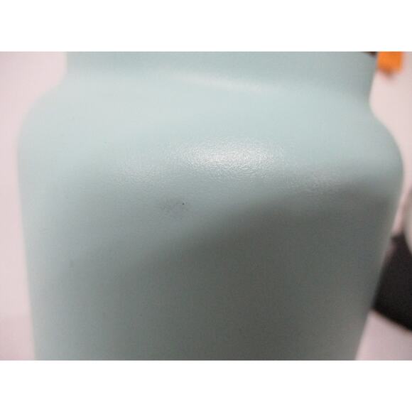 Hydro Flask Light Blue Water Bottle - Picture 5 of 6